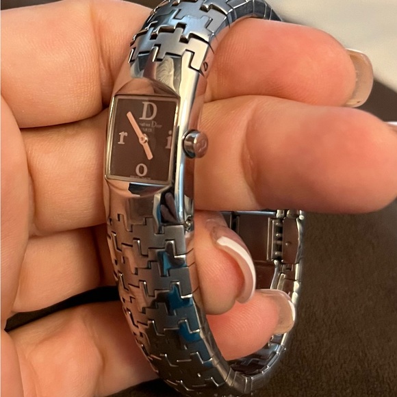 Dior Accessories - EUC Dior Silver Stainless Steel Women's hounds-tooth Link Bracelet Watch